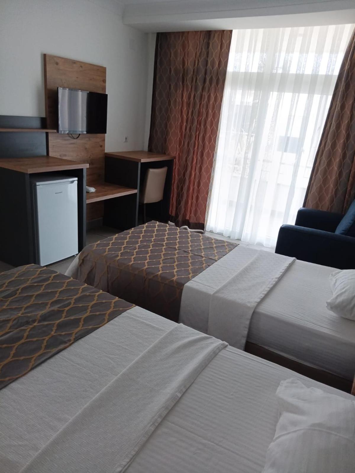 Club Efes Otel Silifke Exterior photo