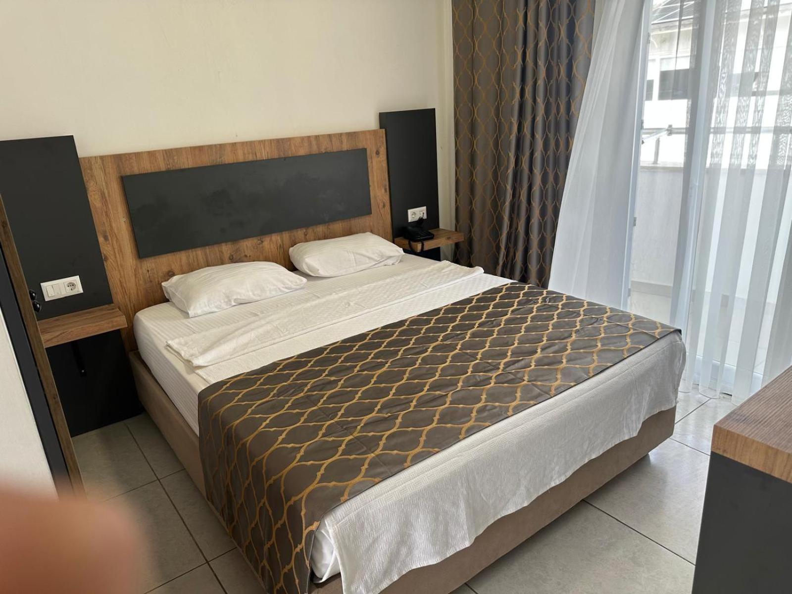Club Efes Otel Silifke Exterior photo