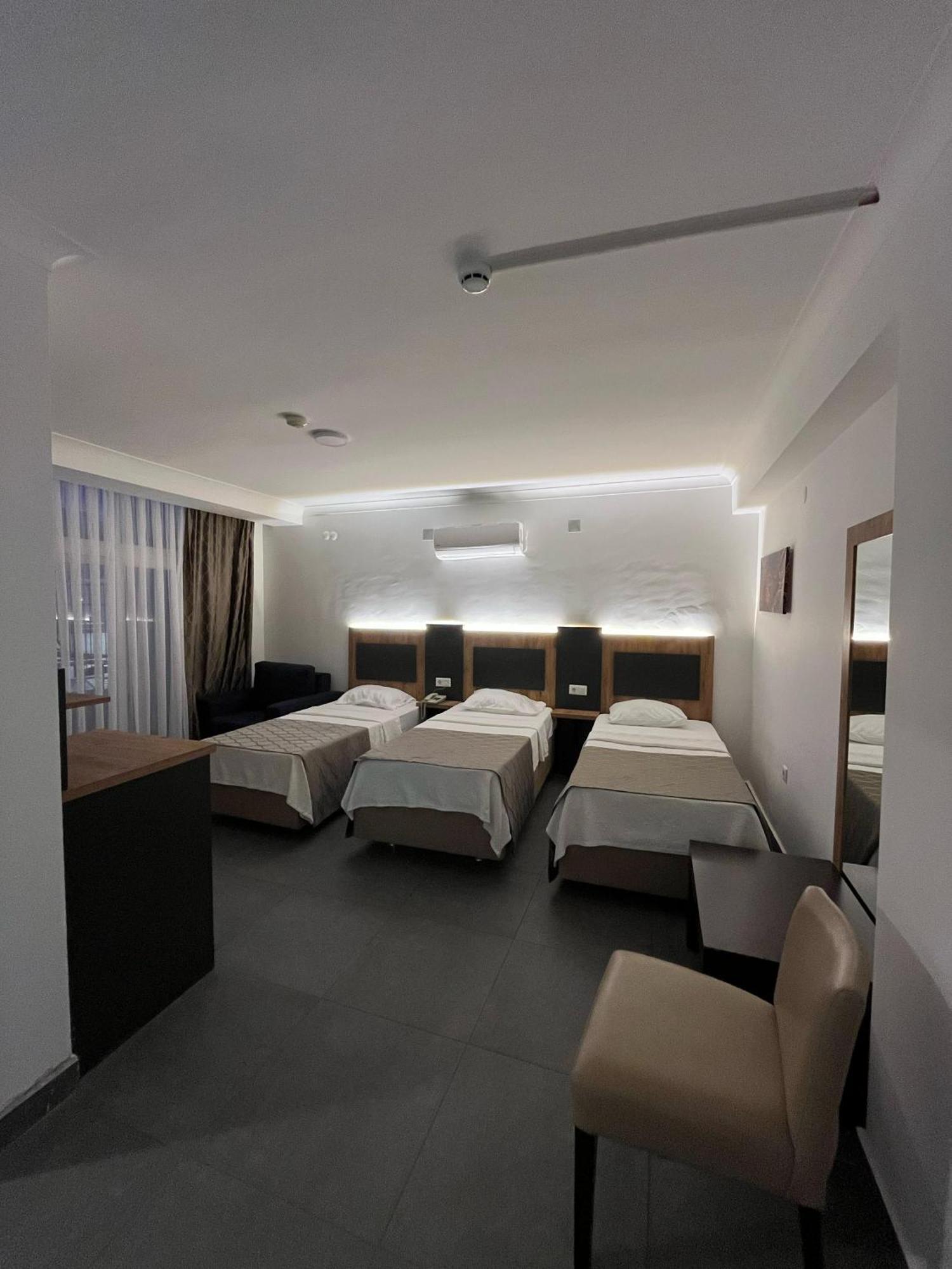 Club Efes Otel Silifke Exterior photo